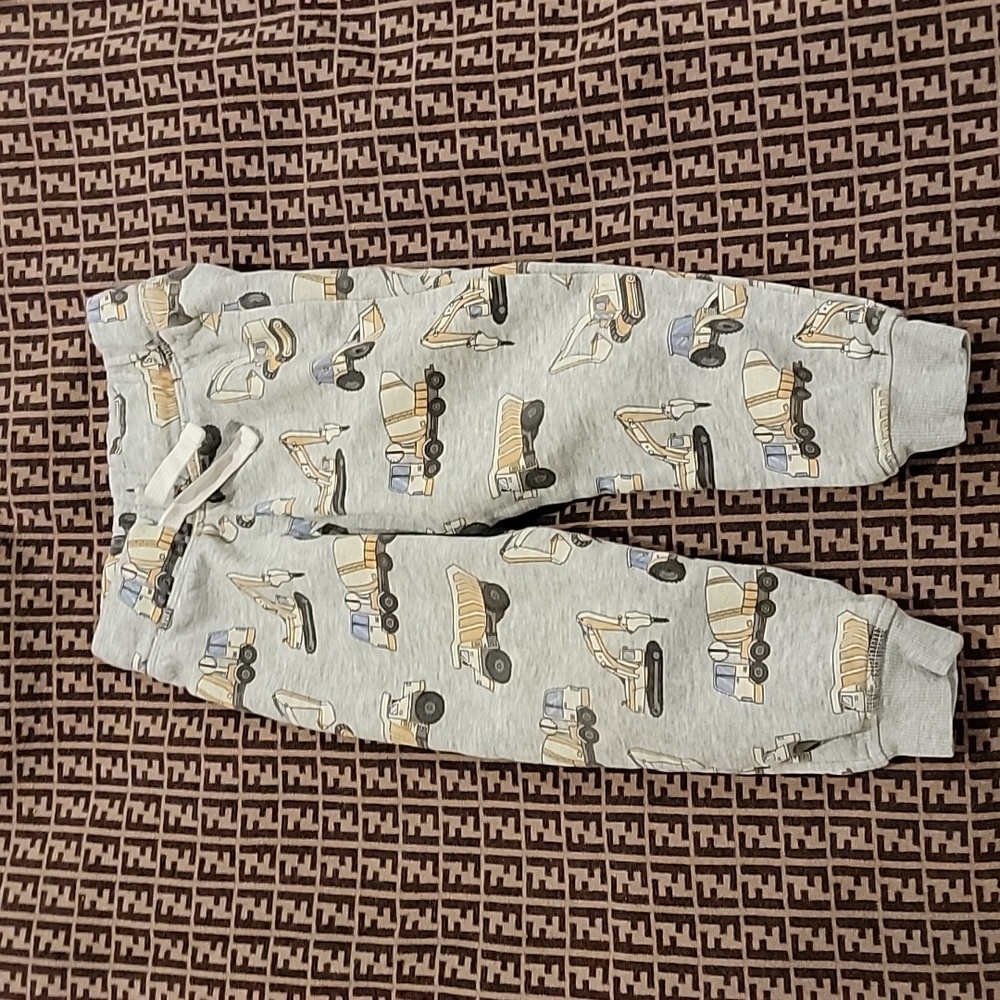 H and M truck pants 1.5-2 years old grey and yellow Vehicles